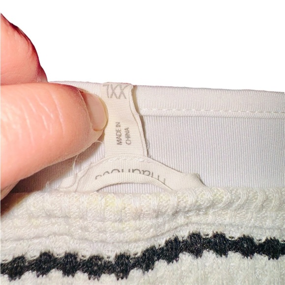 “Maurices” Size XXL Women’s Long Sleeve Knit Top - Picture 5 of 8